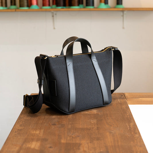 カスタムオーダーバッグのご紹介 綿麻帆布のショルダーバッグ