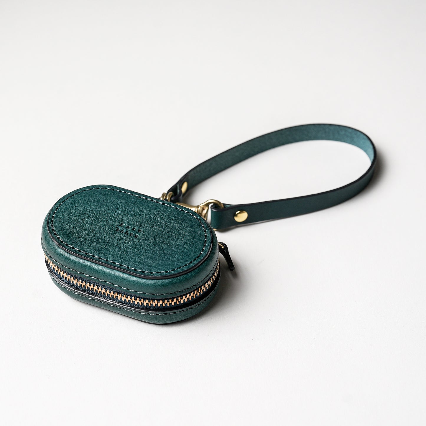 上質な本革ミニケース ブルー