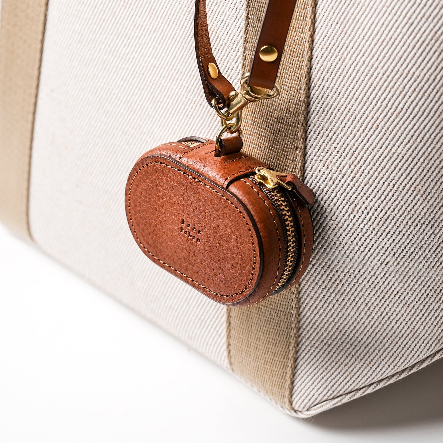 上質な本革ミニケース ブラック