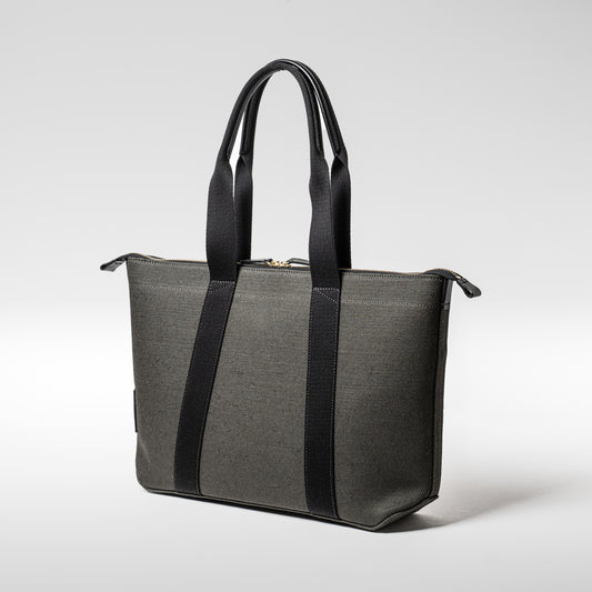 倉敷の綿麻帆布とヌメ革で仕立てた 丈夫で軽量なトートA4 <カーキ khaki>