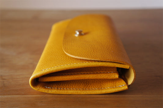 一枚革で仕立てた長財布 イエロー (ラッピング無料) ギフト