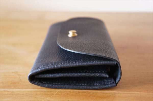 一枚革で仕立てた長財布 ブラック(ラッピング無料) ギフト