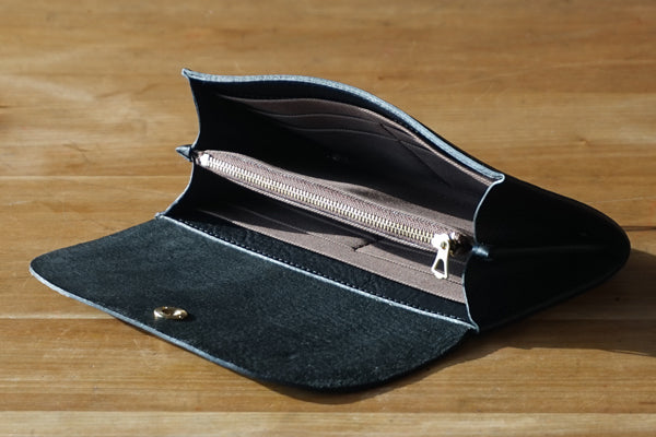 一枚革で仕立てた長財布 ブラック(ラッピング無料) ギフト