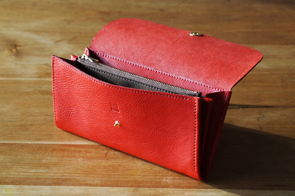 一枚革で仕立てた長財布 レッド(ラッピング無料) ギフト