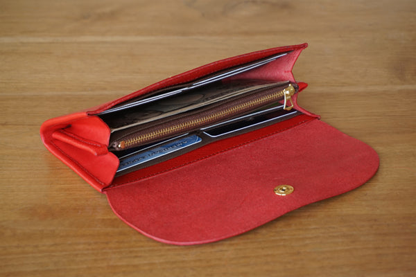 一枚革で仕立てた長財布 レッド(ラッピング無料) ギフト