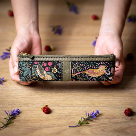 moda fabrics ペンケース いちご泥棒柄