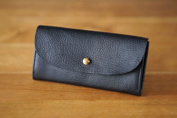 一枚革で仕立てた長財布 ブラック(ラッピング無料) ギフト