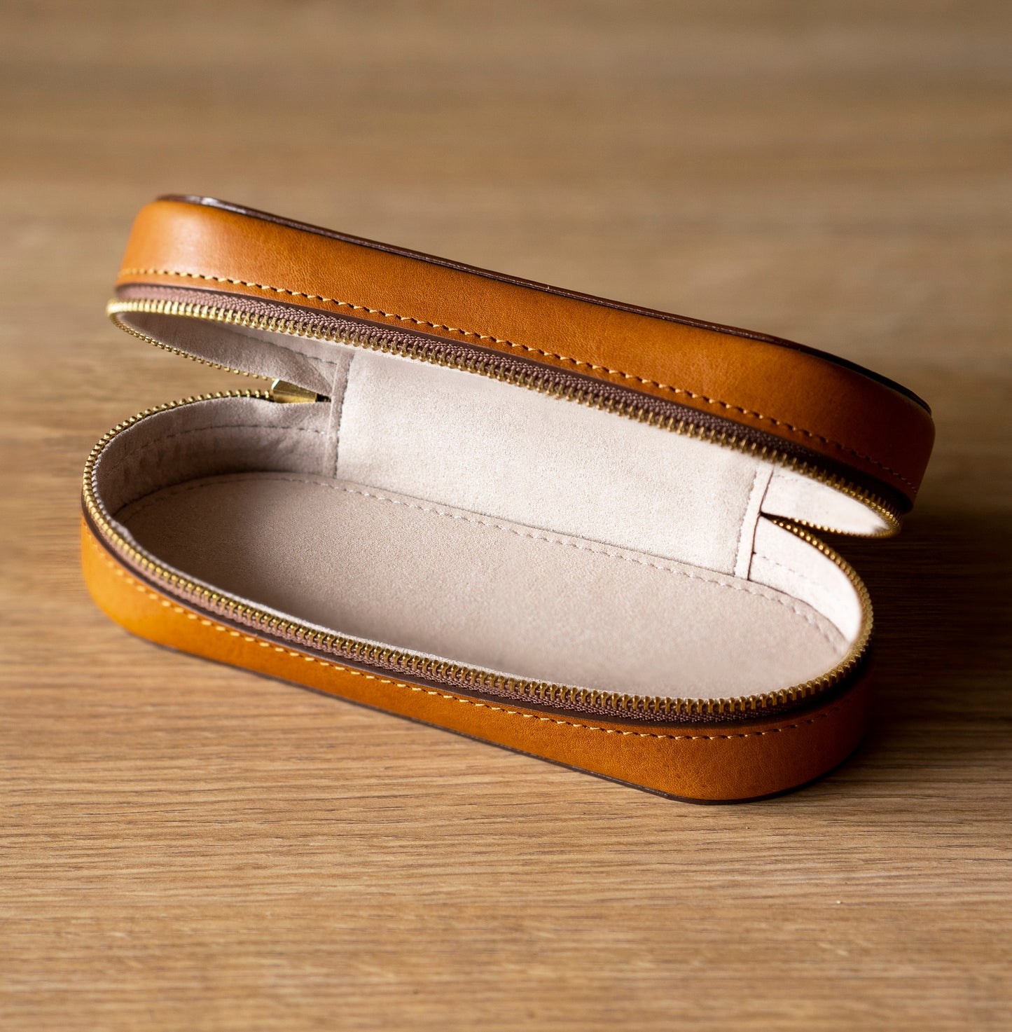 上質な本革メガネケース ブラック