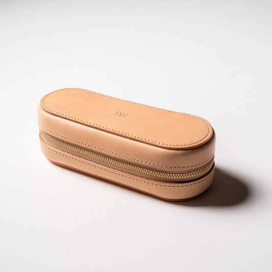 【革の宝箱】大切な眼鏡を守る、凛としたフォルム。イタリア革の立体メガネケース ＜ヌメ＞
