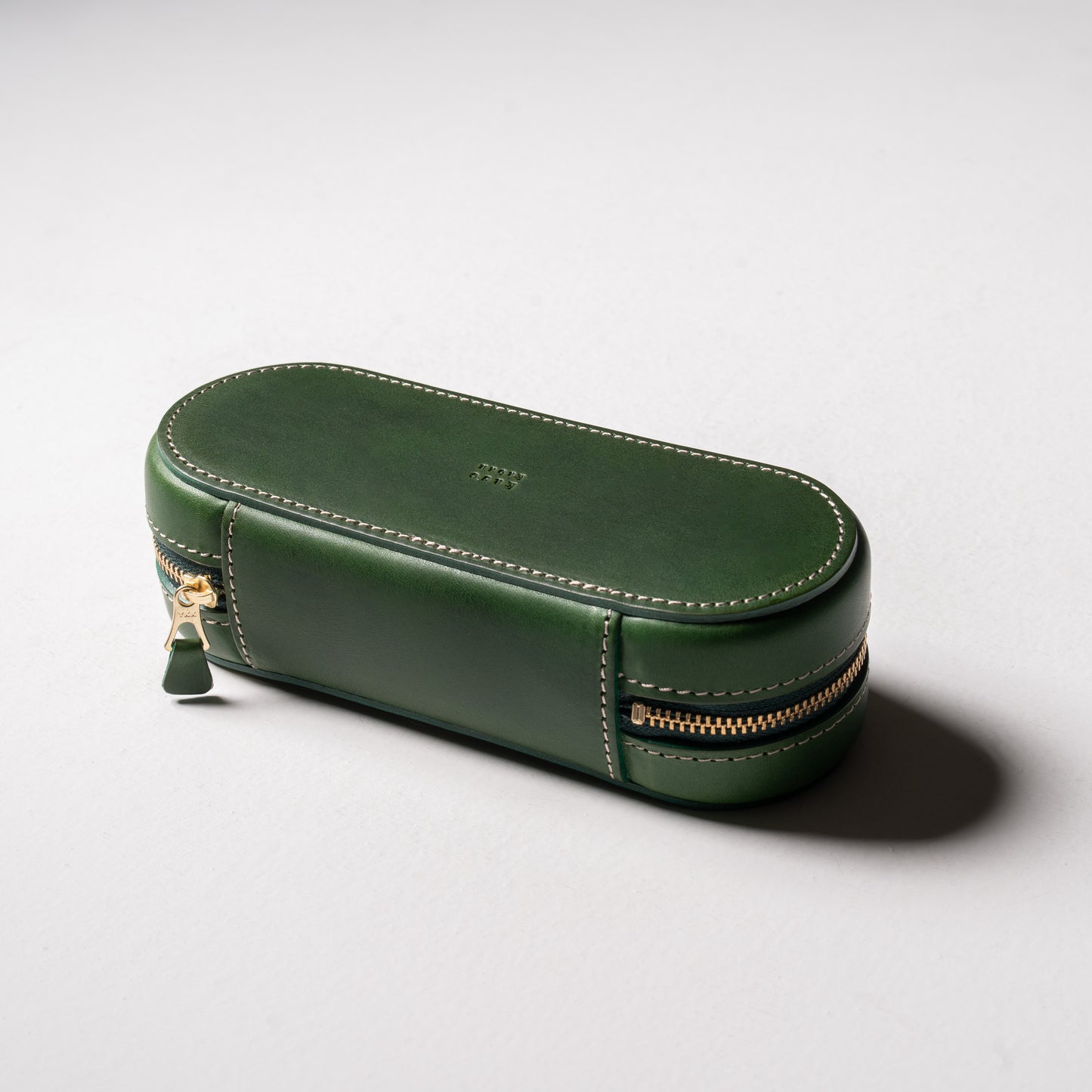 【革の宝箱】大切な眼鏡を守る、凛としたフォルム。イタリア革の立体メガネケース ＜グリーン＞